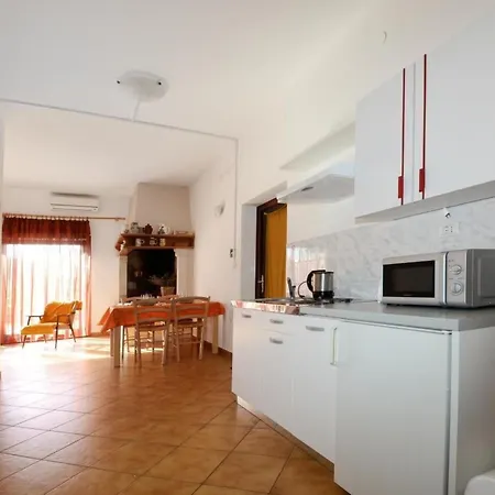 Apartament Albina 1 By Interhome Valizza